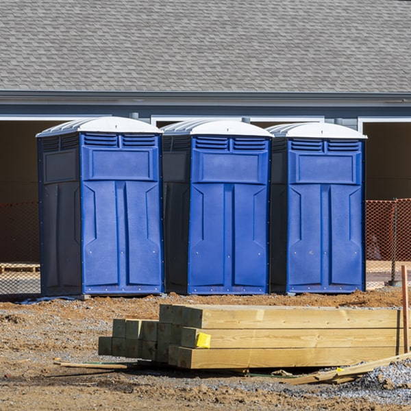 what is the cost difference between standard and deluxe porta potty rentals in Apple Valley OH